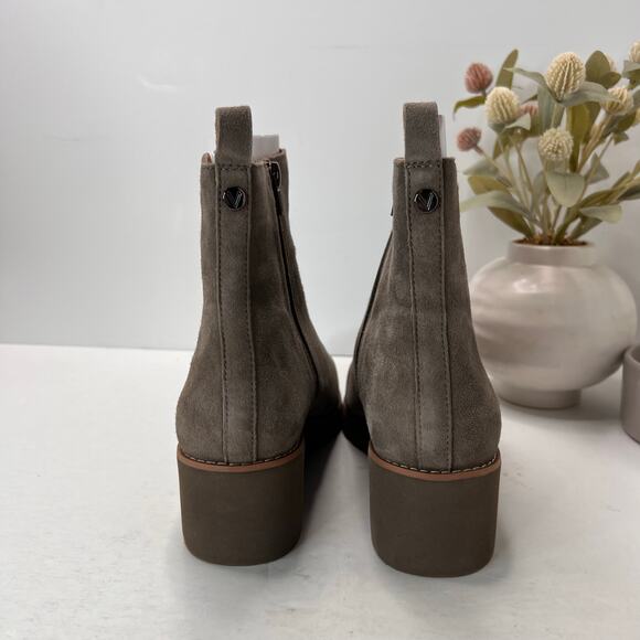Vionic Aria Waterproof Suede Wedge Ankle Booties Taupe Women's 9M NWOB - Picture 4 of 11
